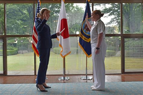 Sen. Tammy Baldwin on Twitter: "During my visit to Japan I ran into two