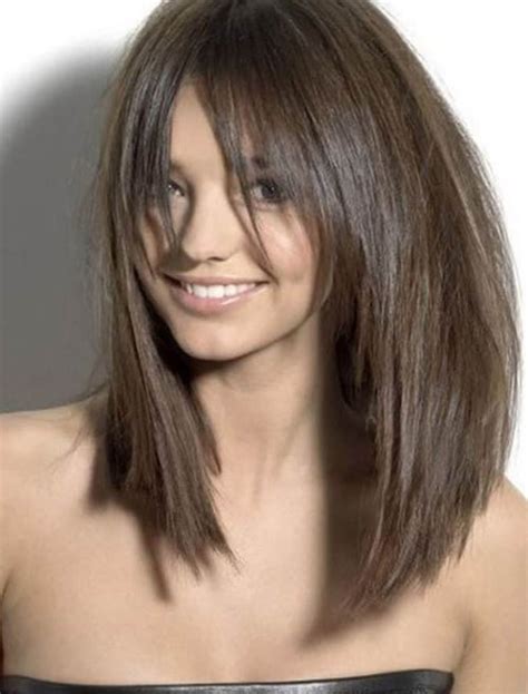 15 Different Razor Cut Hairstyles For Women 2023