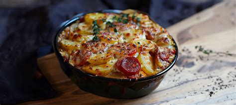 Gratin De Pommes De Terre Chorizo Tomate Et B Chamel Cuisine