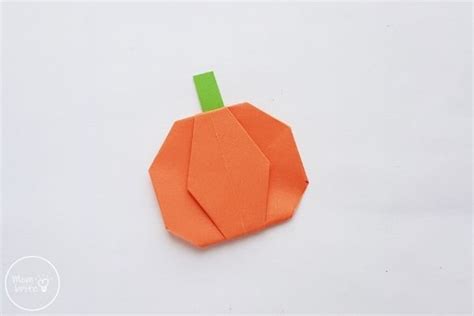 How to Make an Easy Origami Pumpkin | Mombrite