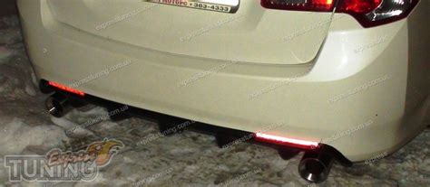 Накладка на задний бампер Хонда Аккорд 8 (дифузор на Accord 8) Aom ...
