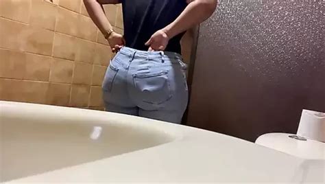 Camera In Hospital Bathroom Records Big Ass Nurse Colombian Amateur Porn XHamster