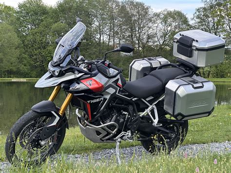 Bmw R Gs Im Vergleich Mit Triumph Tiger Rally Pro