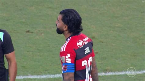 on Twitter Gabigol mudou até o cabelo pra ver se crava hoje