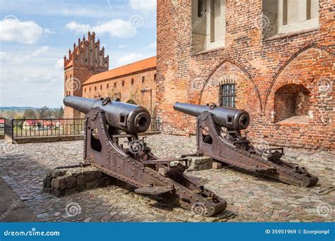 The Medieval Castle Defense Royalty Free Stock Images - Image: 35951969