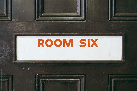 Room Six Del Colaborador De Stocksy Rowena Naylor Stocksy