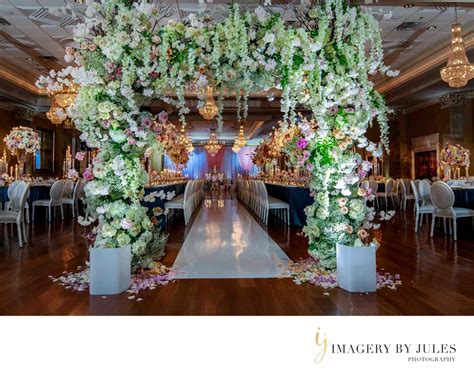 Coral Gables Country Club Wedding - Imagery by Jules Photography