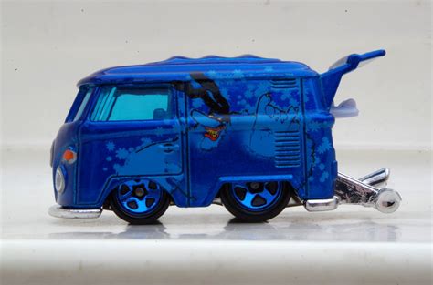 Mustang Fan Peru Volkswagen Kool Kombi Hot Wheels