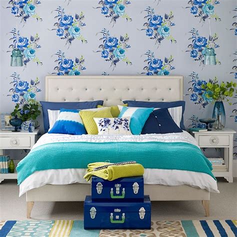 Modern blue bedroom with floral wallpaper | bedroom decorating ...