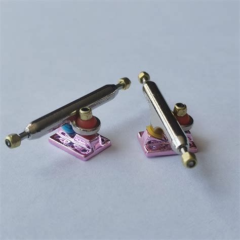 34mm Profissional Regular Kingpin Fingerboard Truck Nova Base