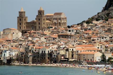 Desde Palermo Excursión de medio día a Monreale y Cefalú GetYourGuide