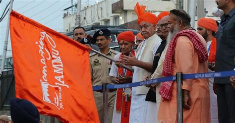 Amarnath Yatra L G Manoj Sinha Flags Off First Batch Of Pilgrims From