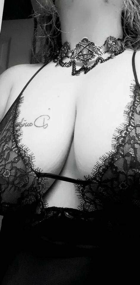 ShowNTell Milf Collection Pics XHamster