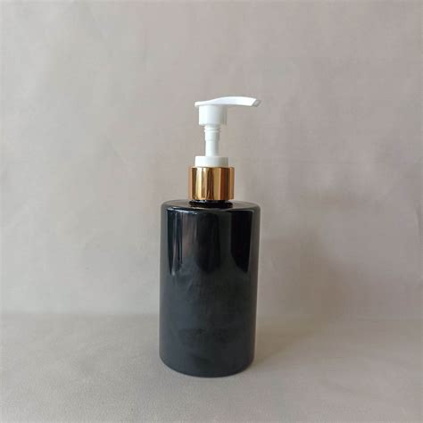 Botol Sabun Cair 250 Ml Hitam Glossy Rf Tutup Pump Lotion Botol Pump