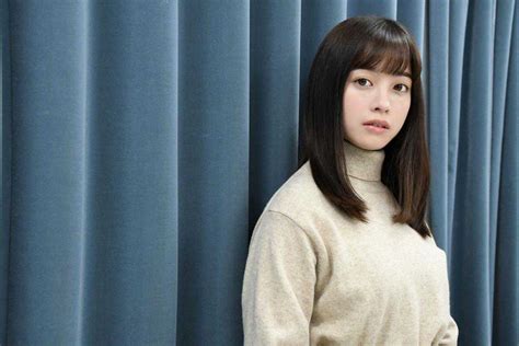 橋本環奈：「緊張していない」紅白初司会 歌にダンスも 八面六臂の大活躍に「環奈無双」の声 Mantanweb（まんたんウェブ）