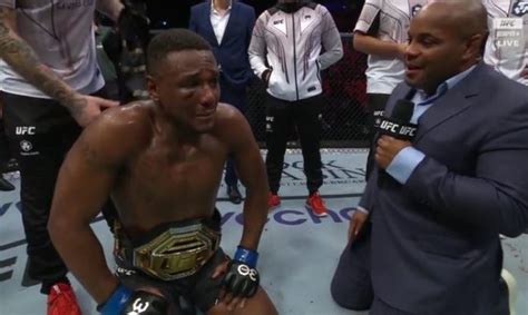 Jamahal Hill Vacates UFC Light Heavyweight Title After Rupturing His