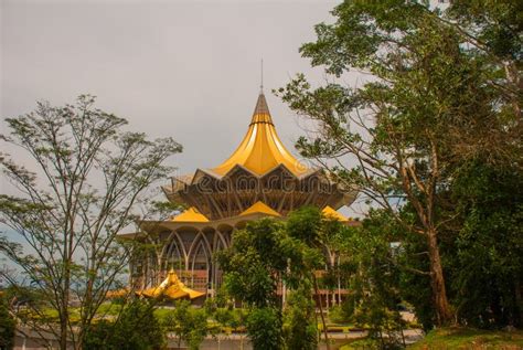 Dewan Undangan Negeri Sarawak Sarawak State Legislative Assembly In