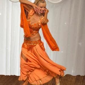 Lebanese Belly Dancer For Hire Book Dancers London Uk Belly