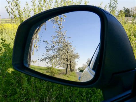 Wichtig ist immer ein Blick in den Rückspiegel Horn