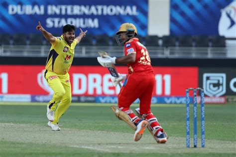 Shardul Thakur struck twice in his first over | ESPNcricinfo.com