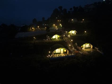 The Sunset Retreat Heavot Caves Resorts