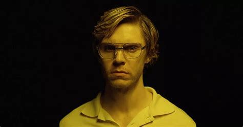 Evan Peters Transforms Into Serial Killer Jeffrey Dahmer In Eerie