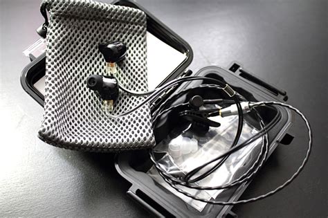 Suyama universal FitEar TO GO!334