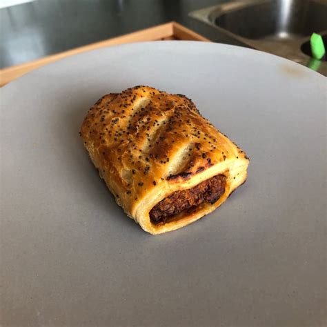 Caff Nero United Kingdom Vegan Vegetable Sausage Roll Review Abillion