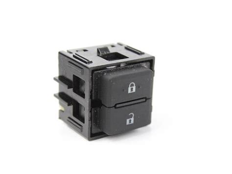 Кнопка центрального замка Toyota Camry 55 USA 2015-2018 849300E160 ...