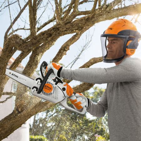 MOTOSIERRA STIHL MS 151 CE CON ESPADA DE 30 CM MUNNÉ Maquinaria