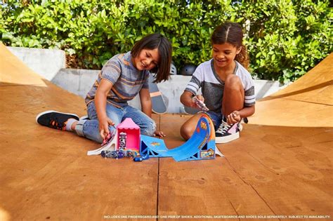 Hot Wheels Fingerboard Deluxe Lm Nypark