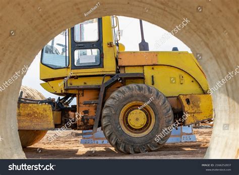 Heavy Loader Construction Site View Wheel Stock Photo 2166252837 ...