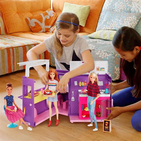 Barbie® Fresh ‘n Fun™ Food Truck Playset Avant Garde Brands