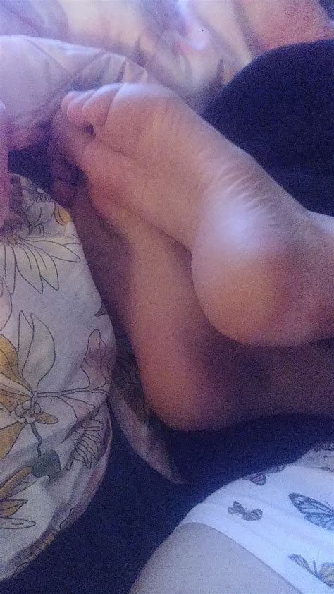 all the feet pics I take!! i do videos too. rating? Any advice or