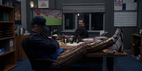 New Balance 515 Sneakers Of Brendan Hunt As Coach Beard In Ted Lasso S02e09 Beard After Hours