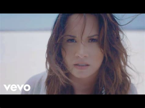 Demi Lovato - Skyscraper - FavoClips.nl