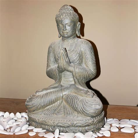 Betender Buddha Aus Steinguss Bindra