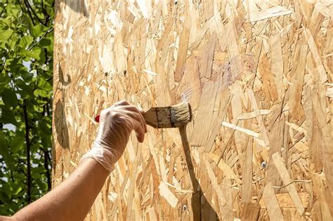 Чем и как обработать OSB-плиту от влаги | Петрович: всё о стройке и ...