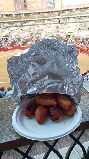 De susús galletas una nube de verano y una cámara de tv Avance Taurino