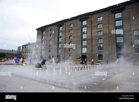 UAL University of the Arts London Central Saint Martins campus at Kings ...