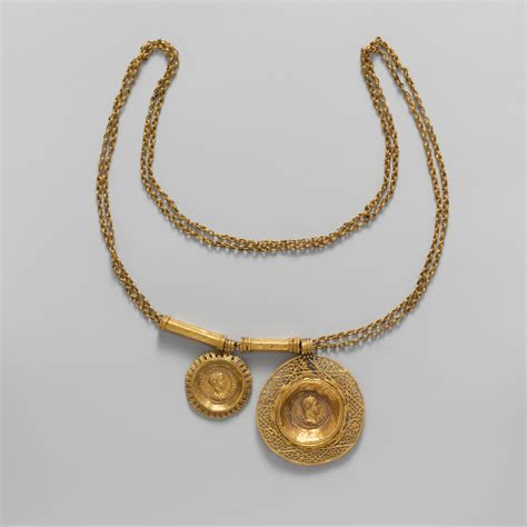 Ancient Roman Necklaces