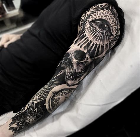 Dark Sleeve Tatuagem braço fechado Tatuagem braço Tatuagem de braço