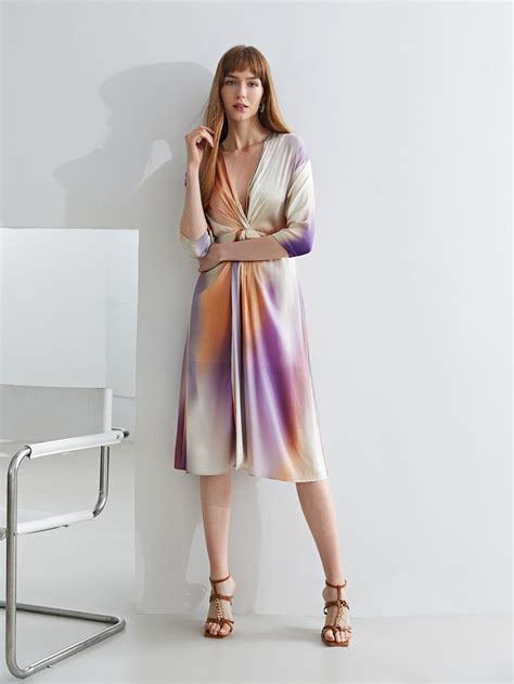 Motf Motf X Kandinsky Inspired Vestido Medio Sedoso Girante Moda De