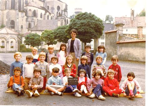 Photo De Classe Cp De 1981 Ecole Jean Rostand Copains Davant