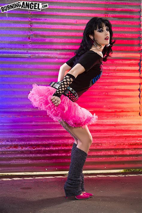 Sexy Pornstar Draven Star Up Close And Personal Porn Pictures XXX Photos Sex Images