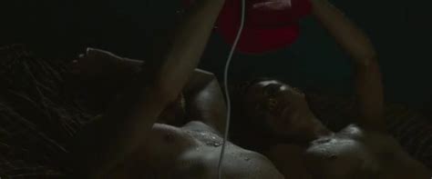 Nude Video Celebs Margaret Qualley Nude Stars At Noon