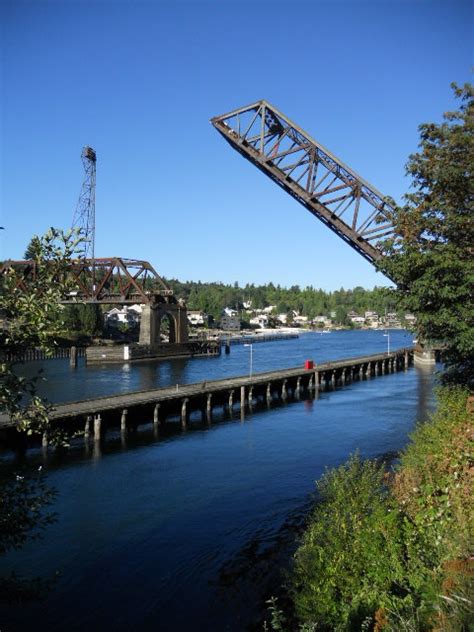 Fremont Bridge | Fremont bridge, Bay bridge, Travel