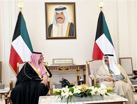 Kuna Kuwait Crown Prince Receives Saudi Minister Of State