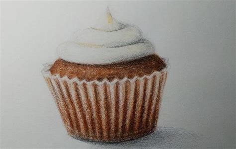 How to Draw a Realistic Cupcake With Colored Pencils | Small Online ...