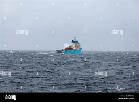 Oil Rig Supply Boat Hi Res Stock Photography And Images Alamy